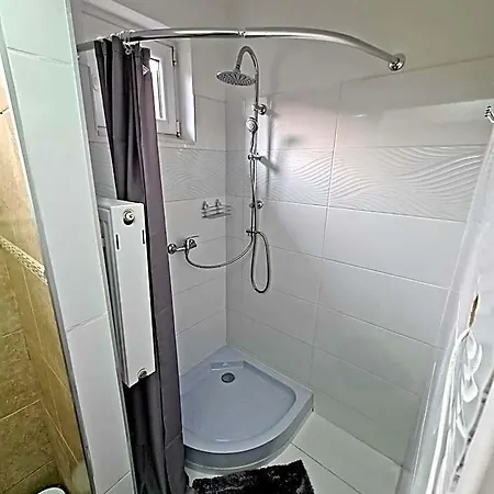 Airport Luxury 42 Vendégház